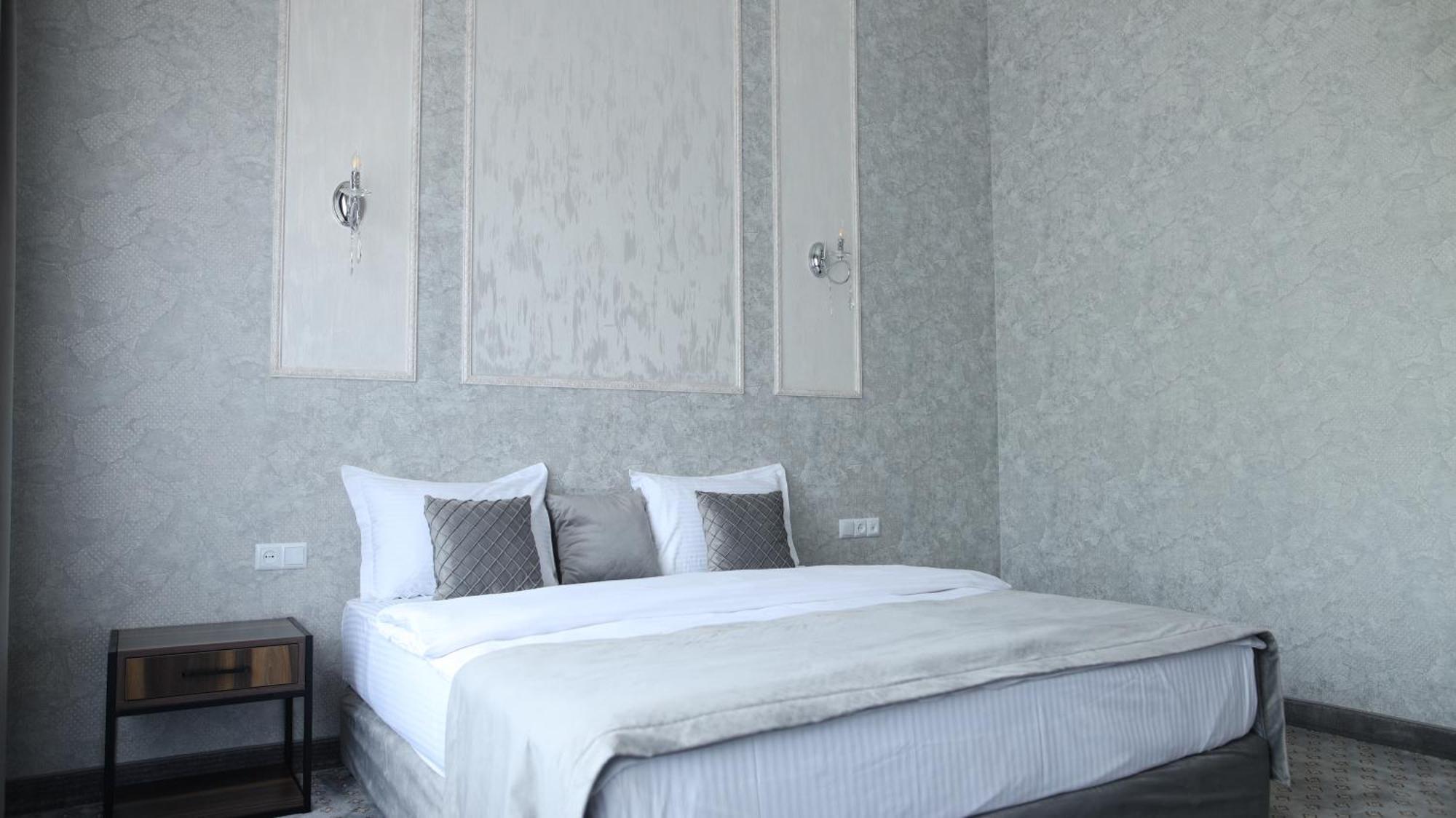 Bmg Hotel By Grigoryans Group Goris Esterno foto