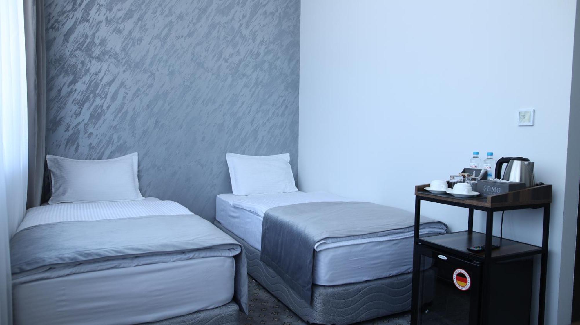 Bmg Hotel By Grigoryans Group Goris Esterno foto