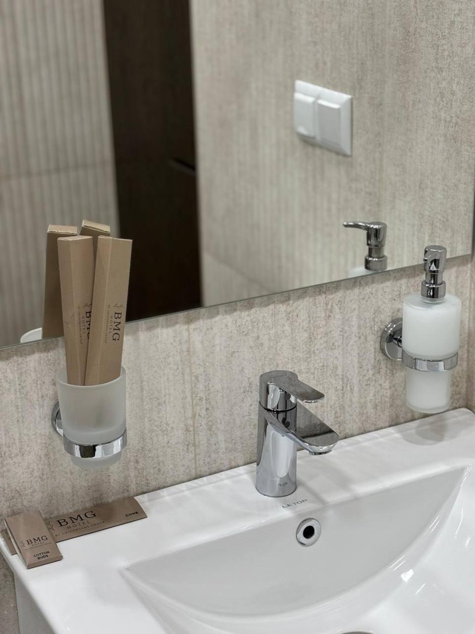Bmg Hotel By Grigoryans Group Goris Esterno foto